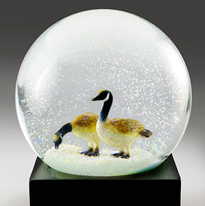 Geese Snow Globe
